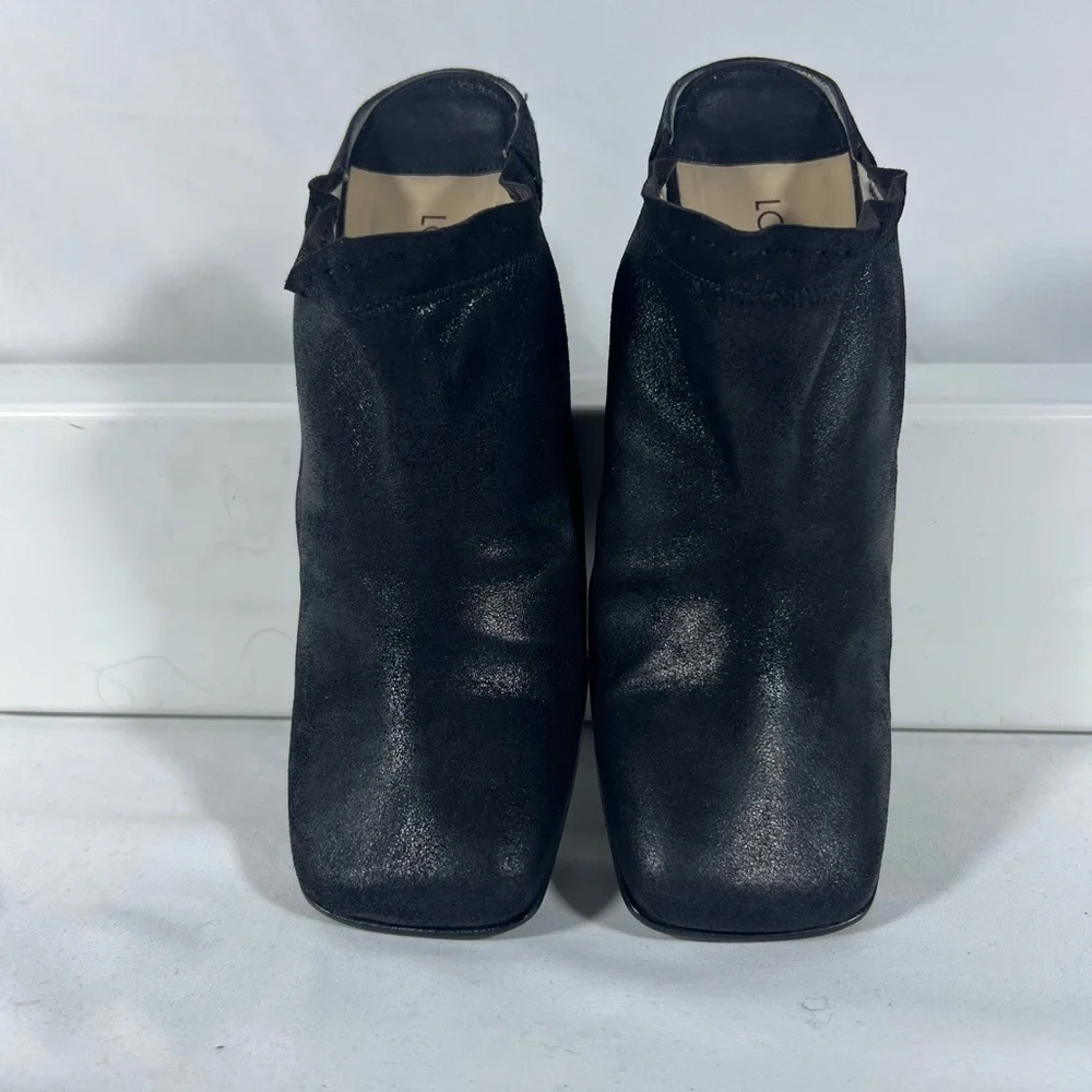 7019: Louis Vuitton Black Leather Mule Heels Gold LV Detail 37.5